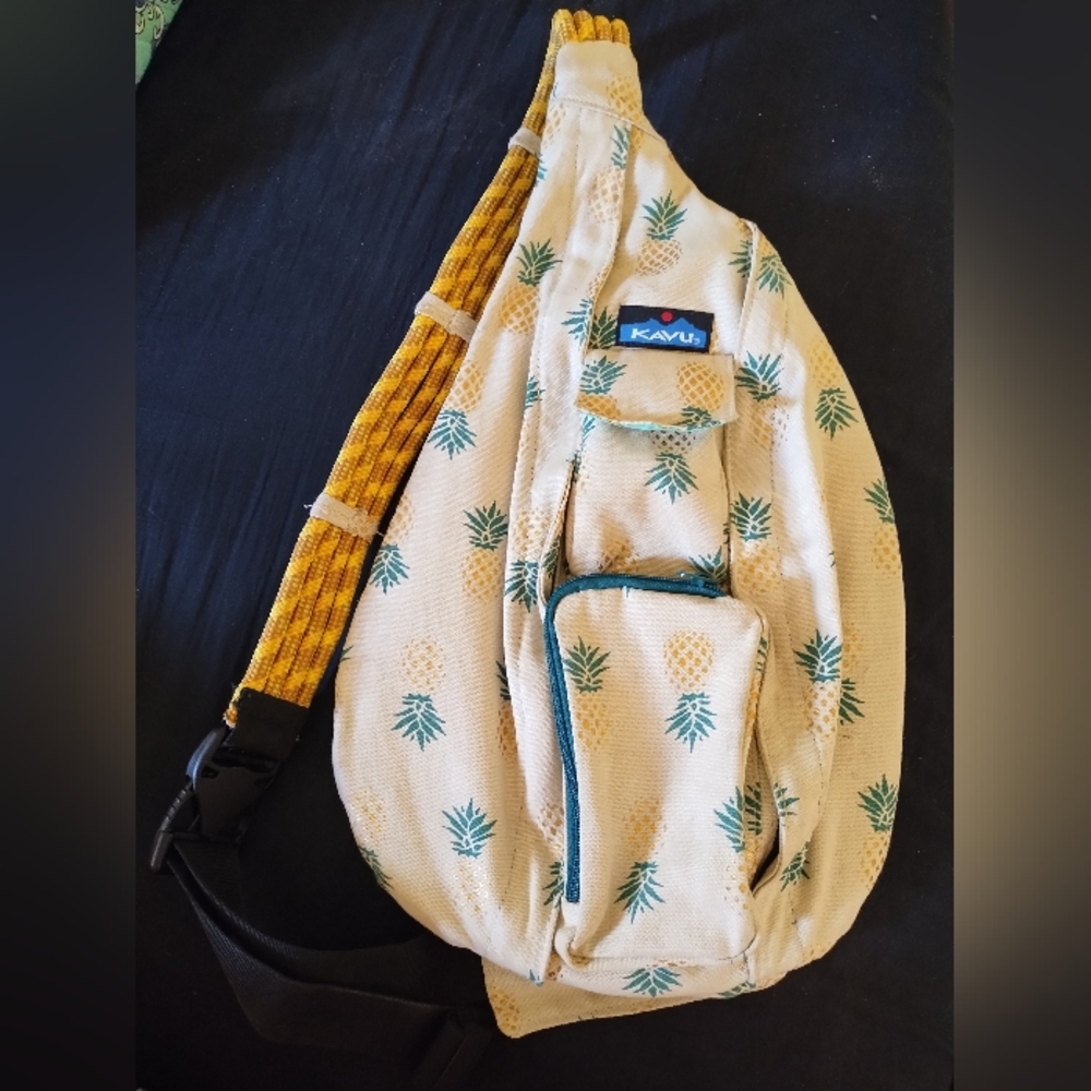 KAVU Women's Pineapple Print Crossbody Sling Bag in Cream - Picture 2 of 13